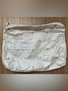 ALOHA COLLECTION Malu Mid Pouch